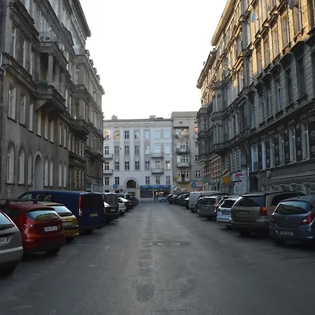 Ada Aparthouse Vandrerhjem Wrocław