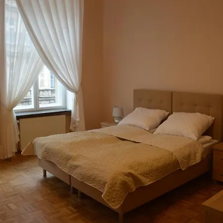 Ostello Ada Aparthouse