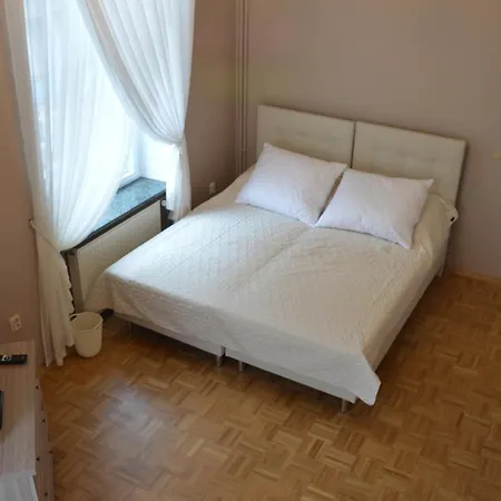 Хостел Ada Aparthouse