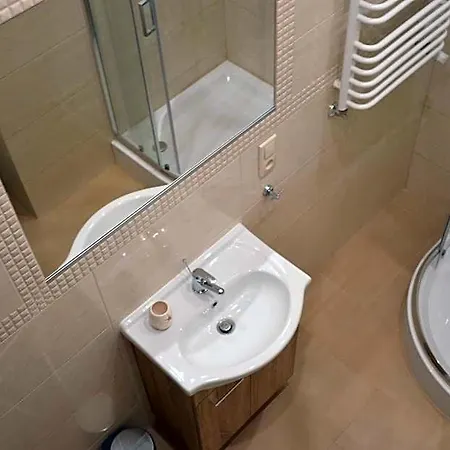 Ada Aparthouse Βρότσλαβ