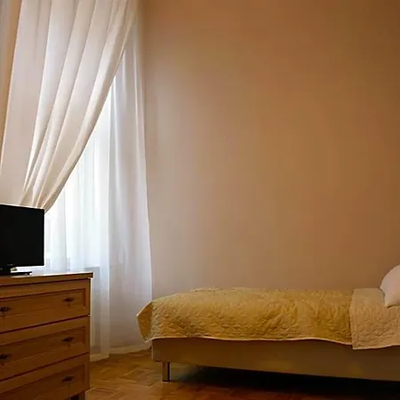 Ada Aparthouse