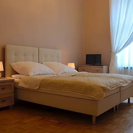 Ada Aparthouse
