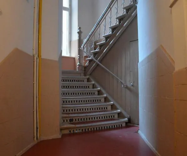 Hostel Ada Aparthouse