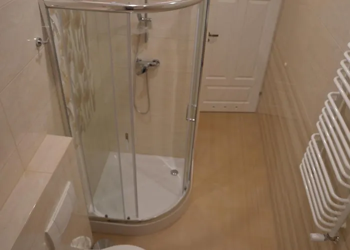 Ada Aparthouse Vandrerhjem